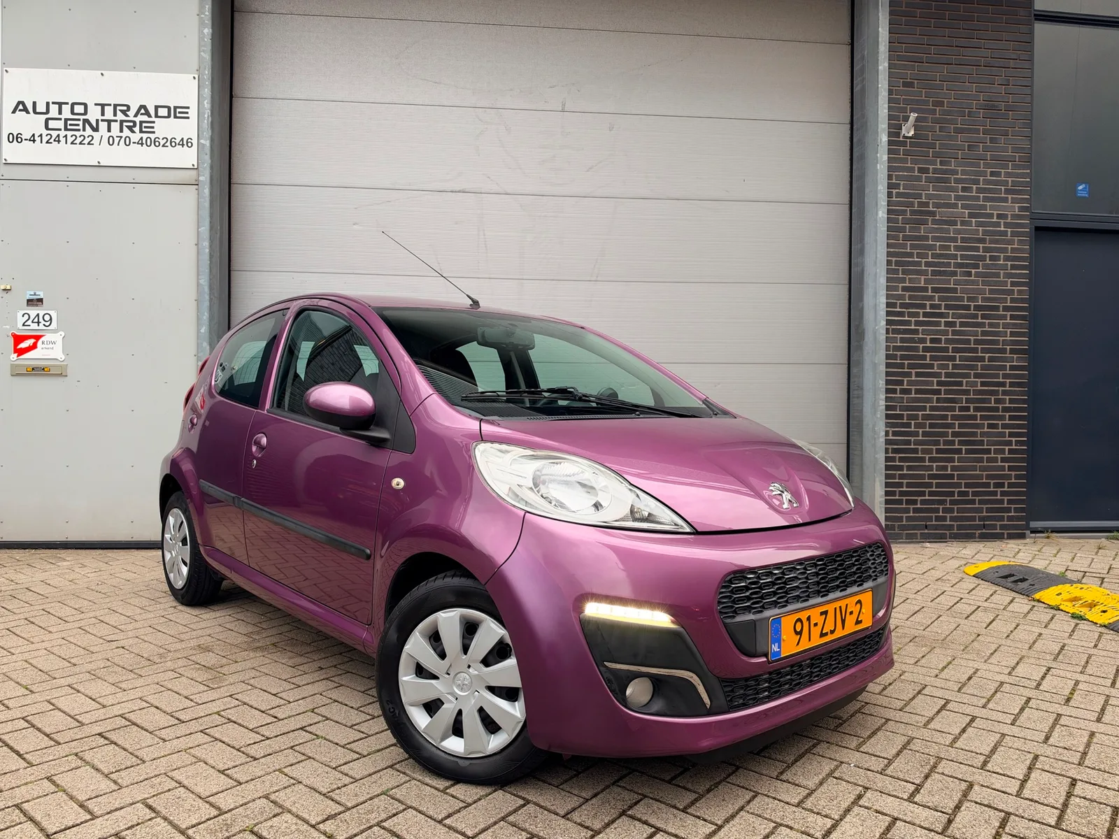 Peugeot 107 (2012) — foto 1