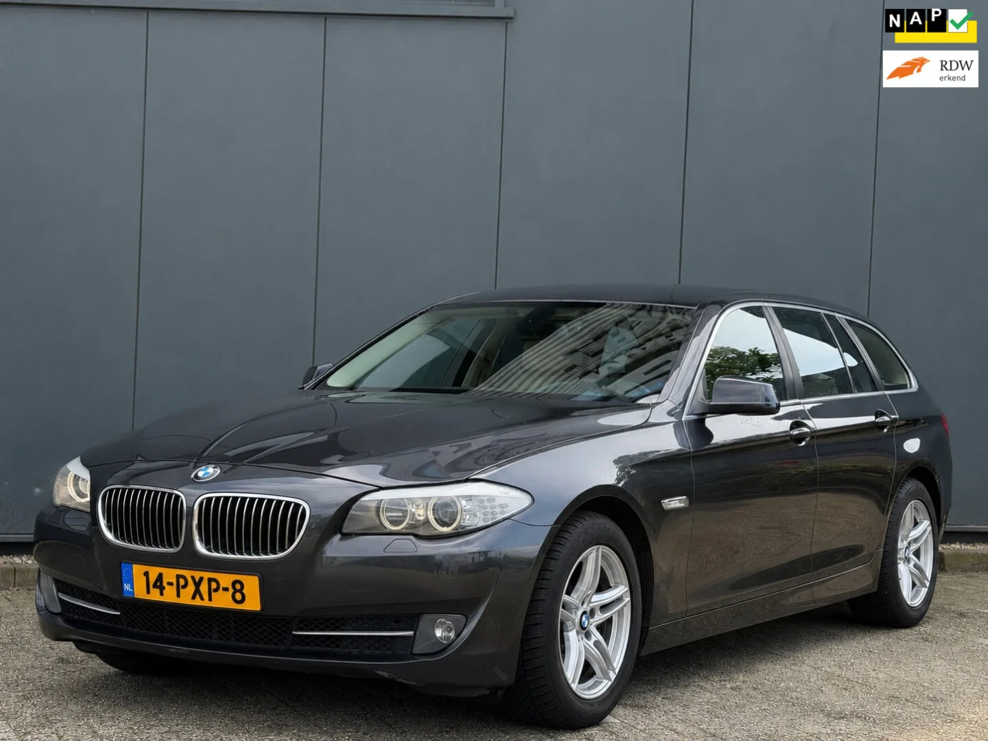 BMW 5-Serie (2011) — foto 1