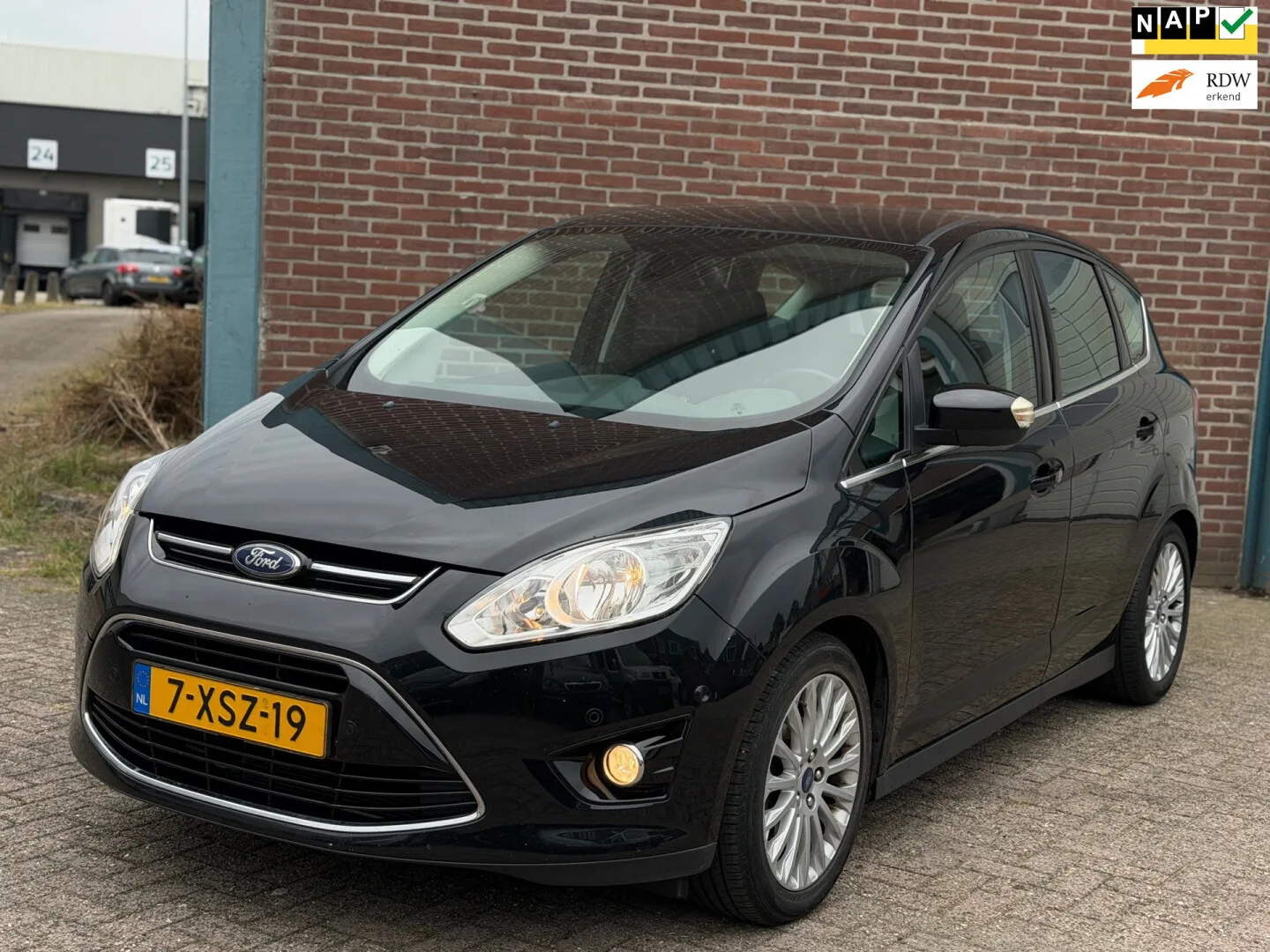 Ford C-Max (2014) — foto 1
