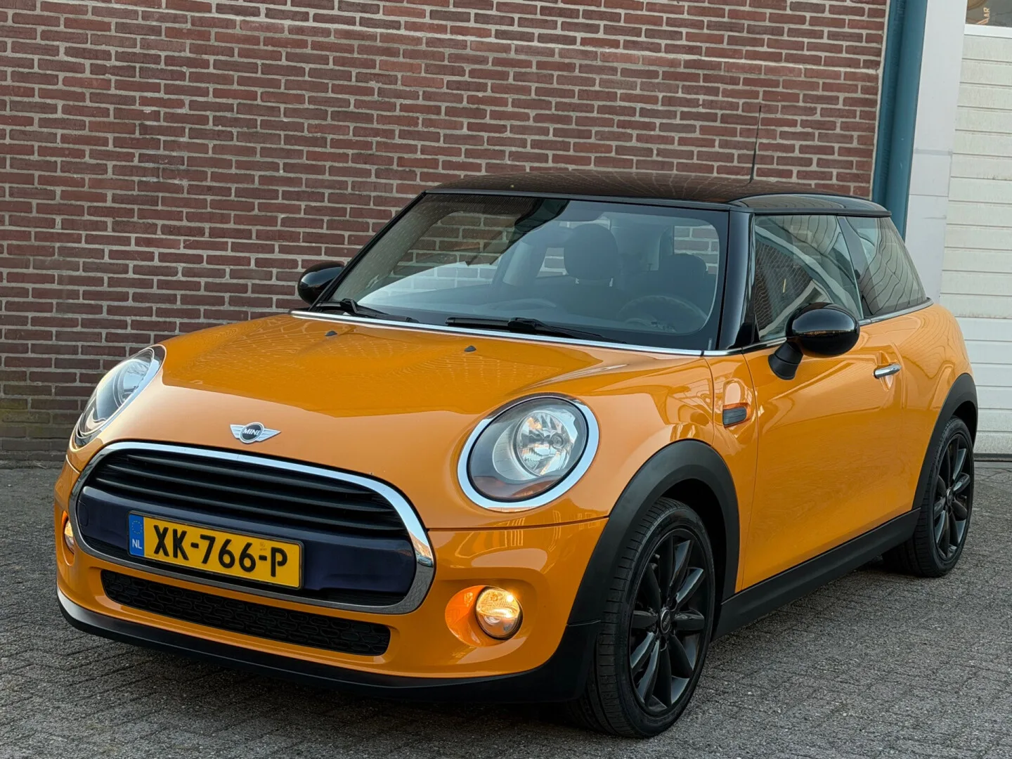 MINI Cooper (2015) — foto 1