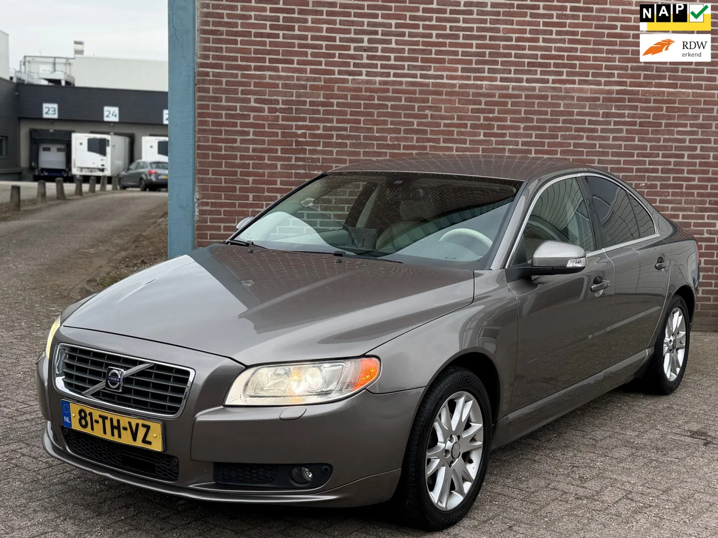 Volvo S80 (2006) — foto 1