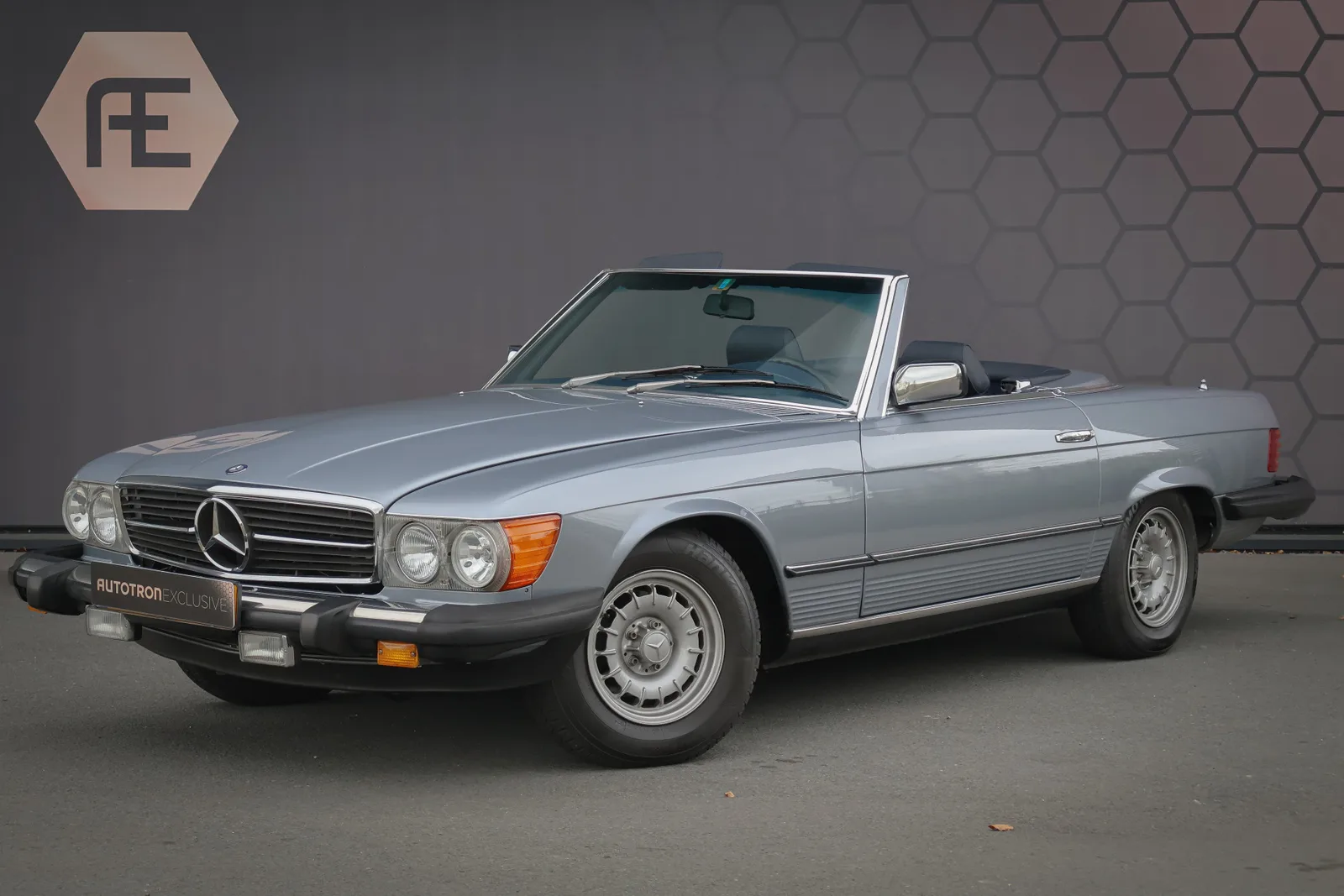 Mercedes-Benz SL-Klasse (1983) — foto 1