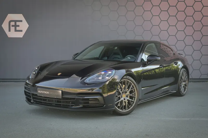 Porsche Panamera (0)