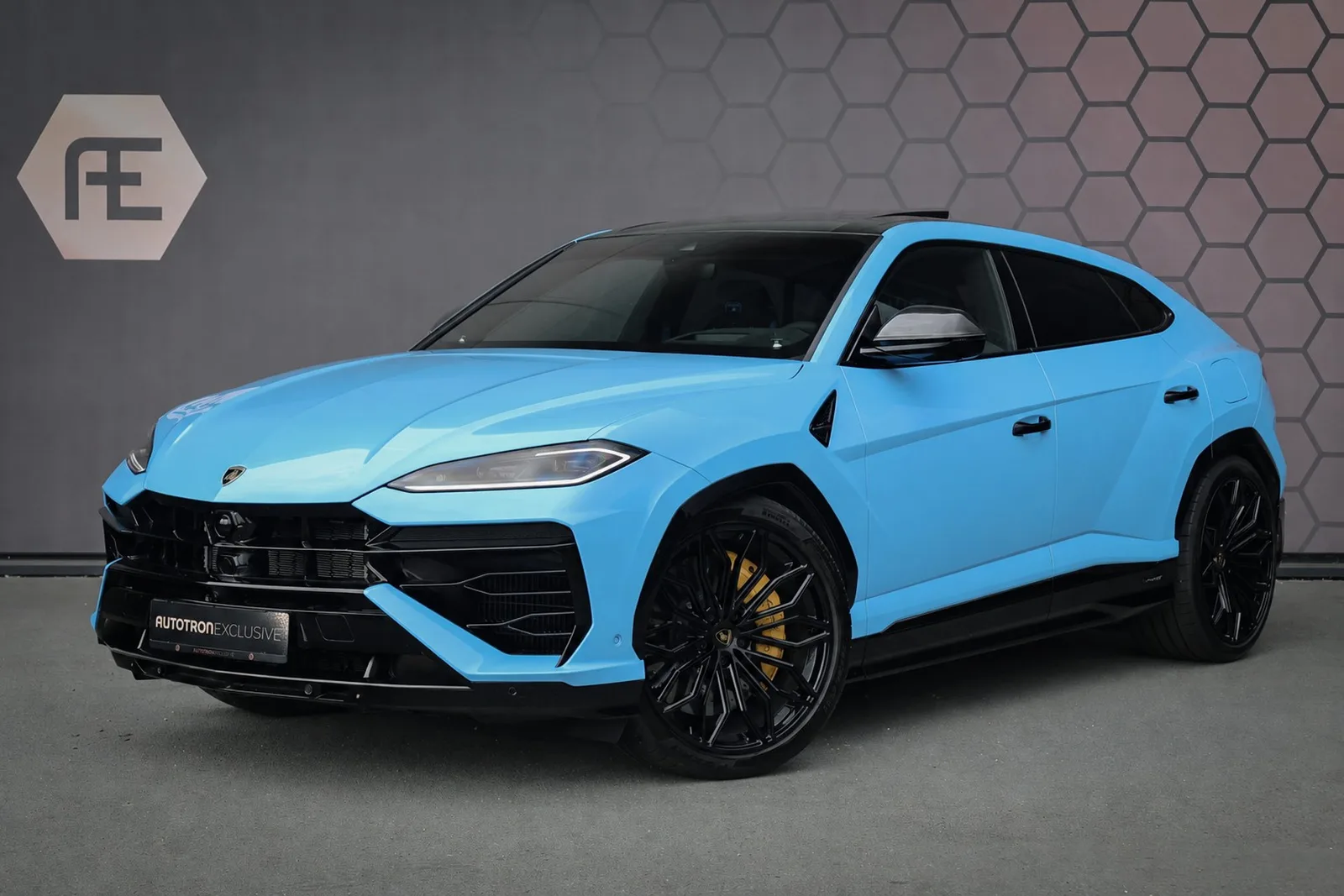 Lamborghini Urus (2026) — foto 1