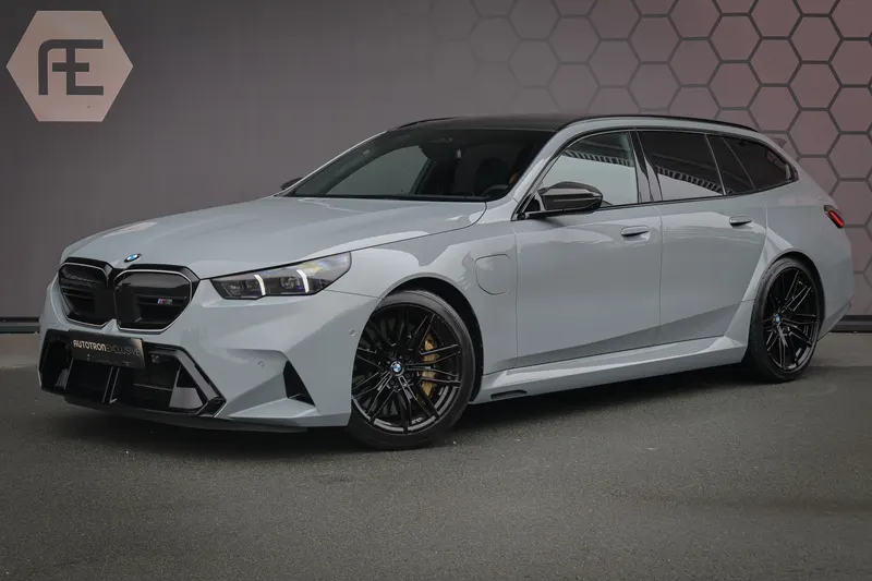 BMW M5 (0)
