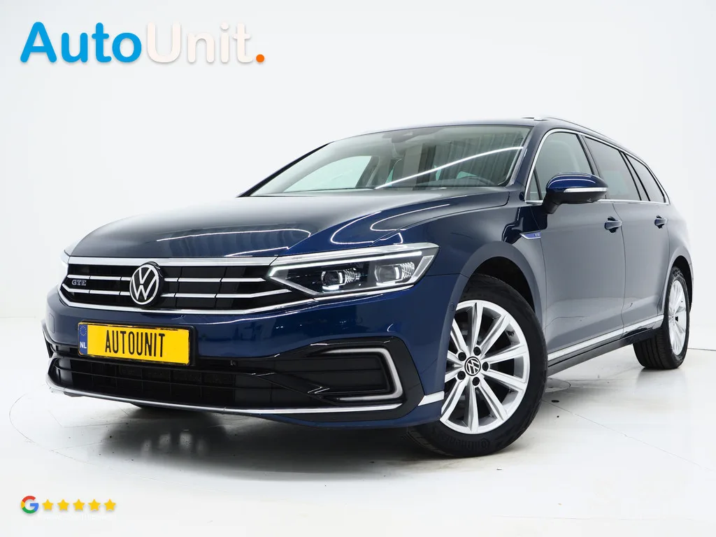Volkswagen Passat (2022) — foto 1