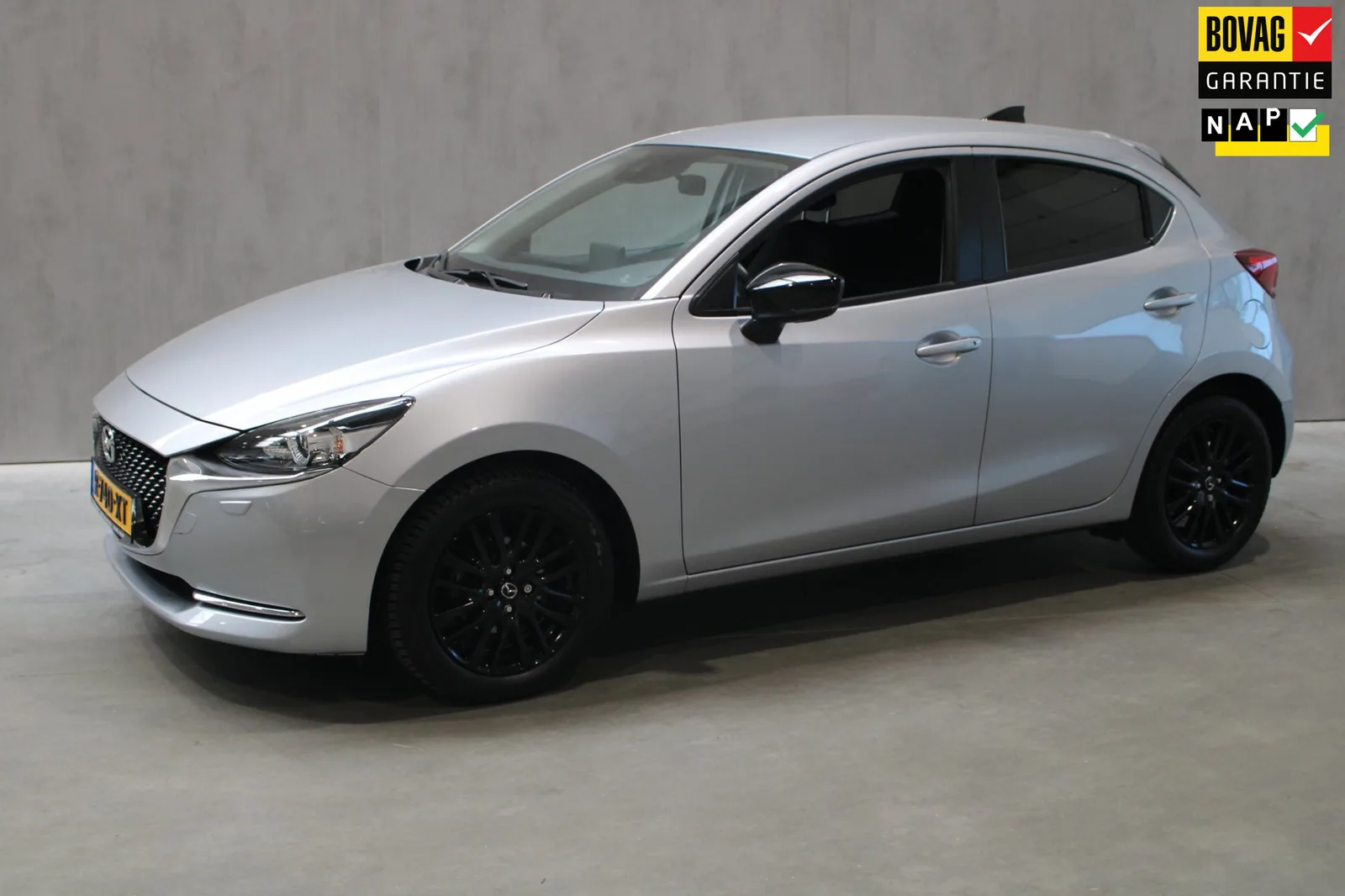 Mazda 2 (2022) — foto 1