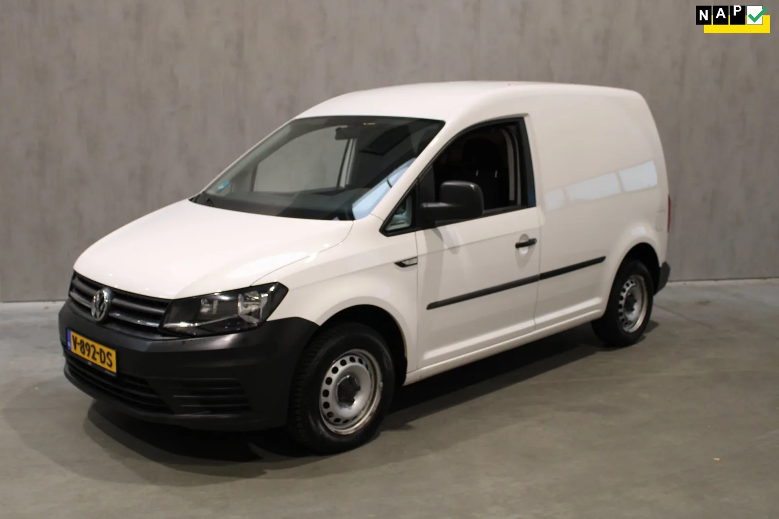 Volkswagen Caddy (2017) — foto 1