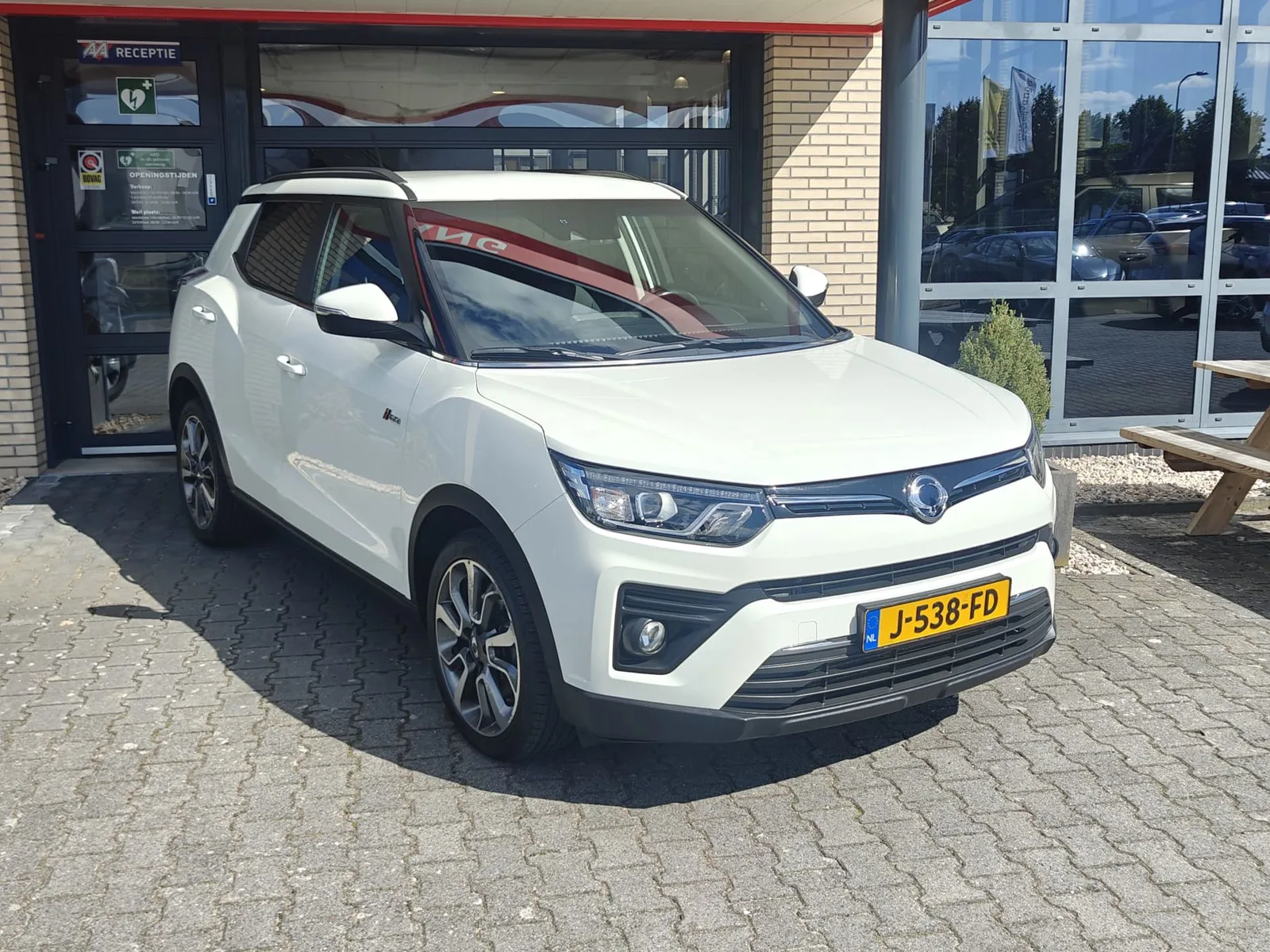 SsangYong Tivoli (2020) — foto 1