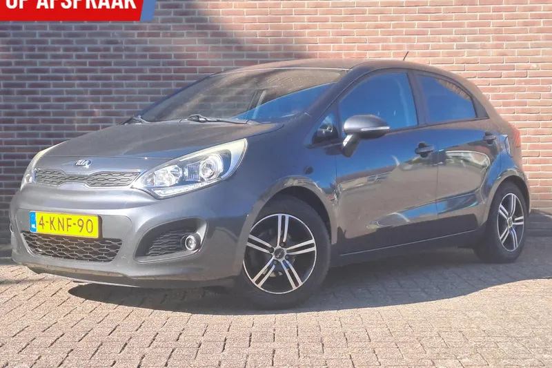 Kia Rio (2013)