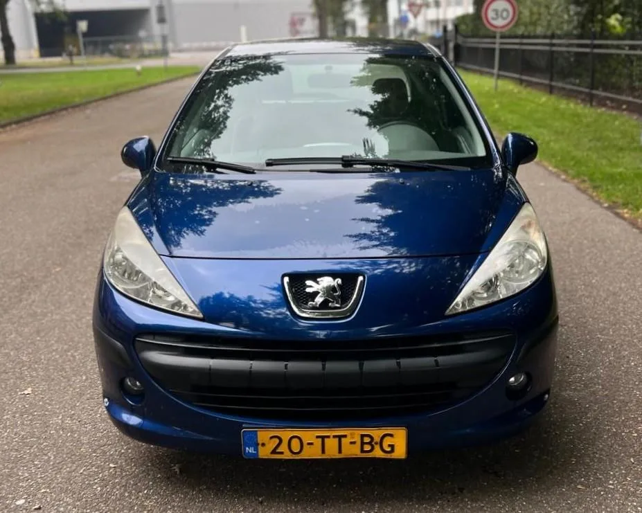 Peugeot 207 (2007) — foto 1