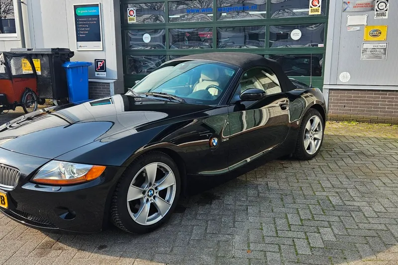 BMW Z4 (2004)