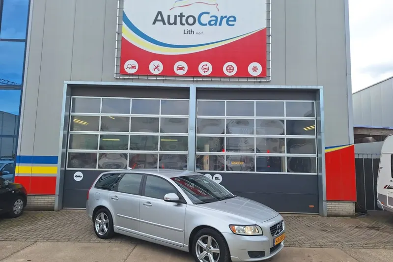 Volvo V50 (2011)