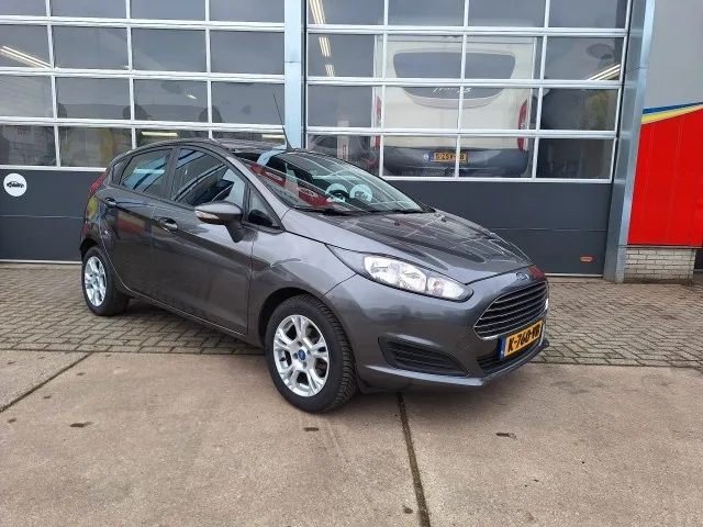 Ford Fiesta (2015) — foto 1