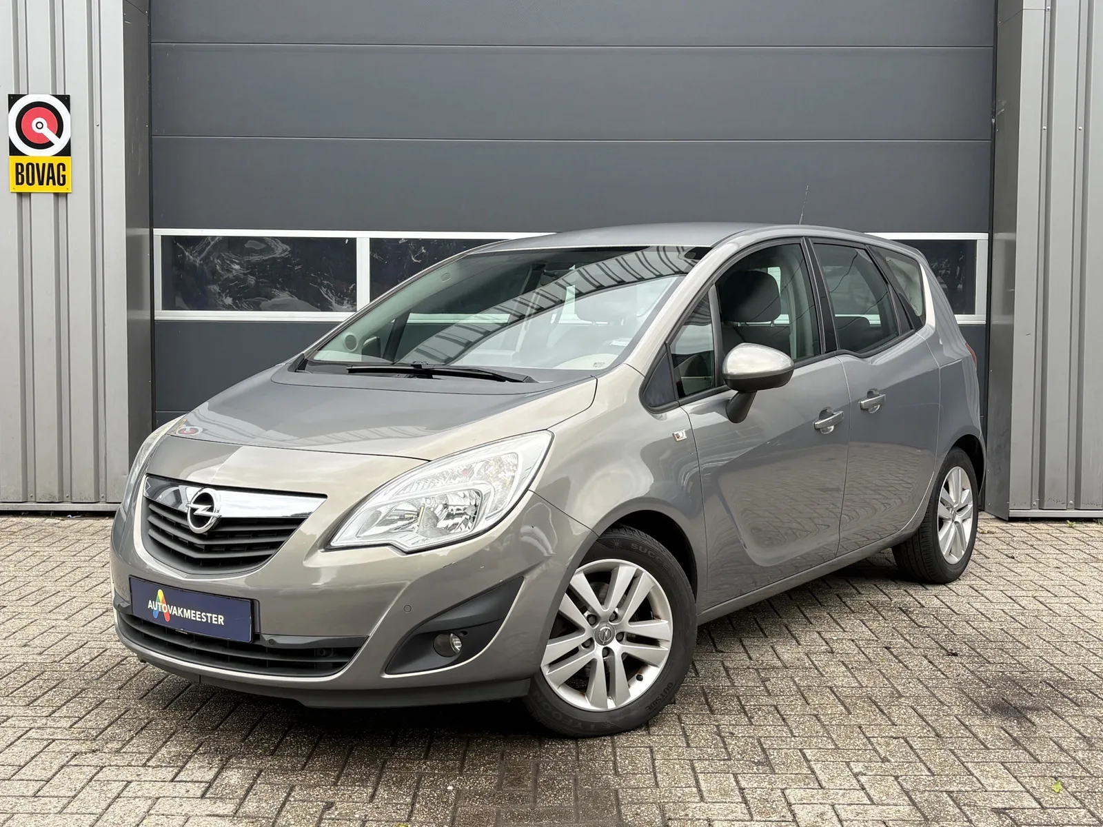Opel Meriva (2010) — foto 1