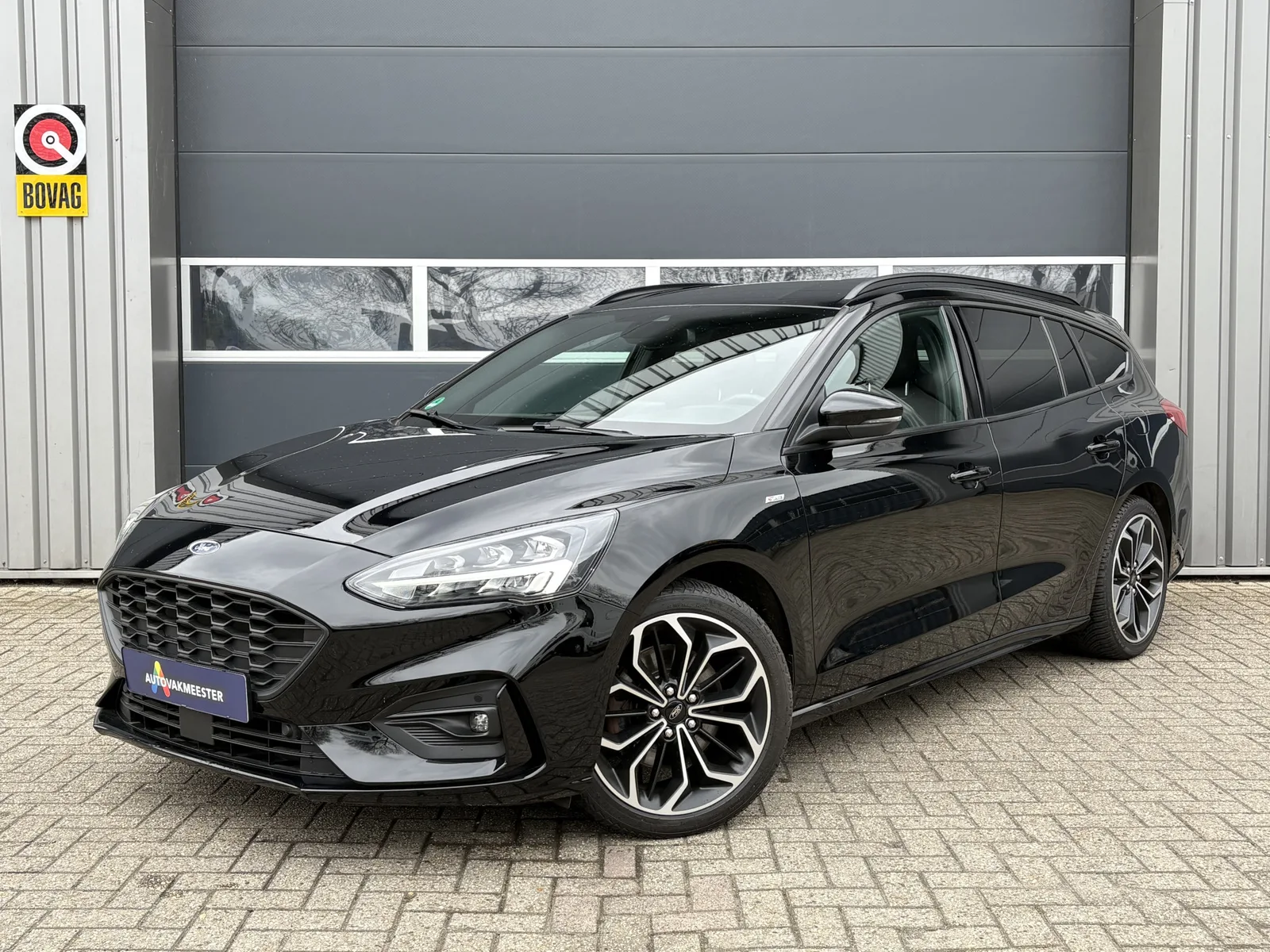 Ford Focus (2019) — foto 1
