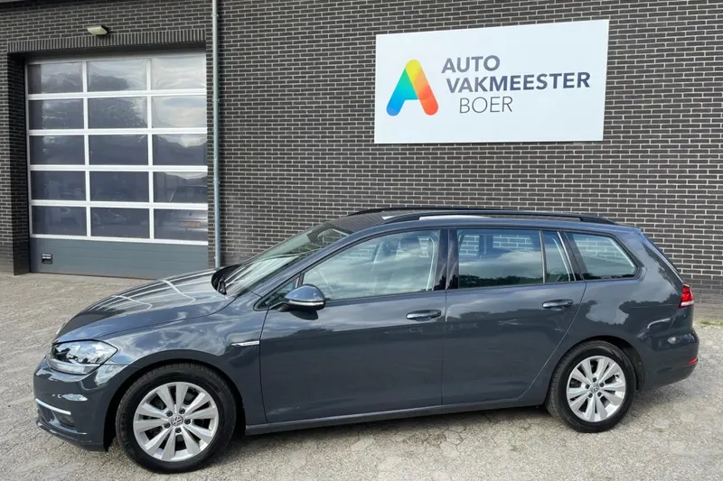 Volkswagen Golf (2019)