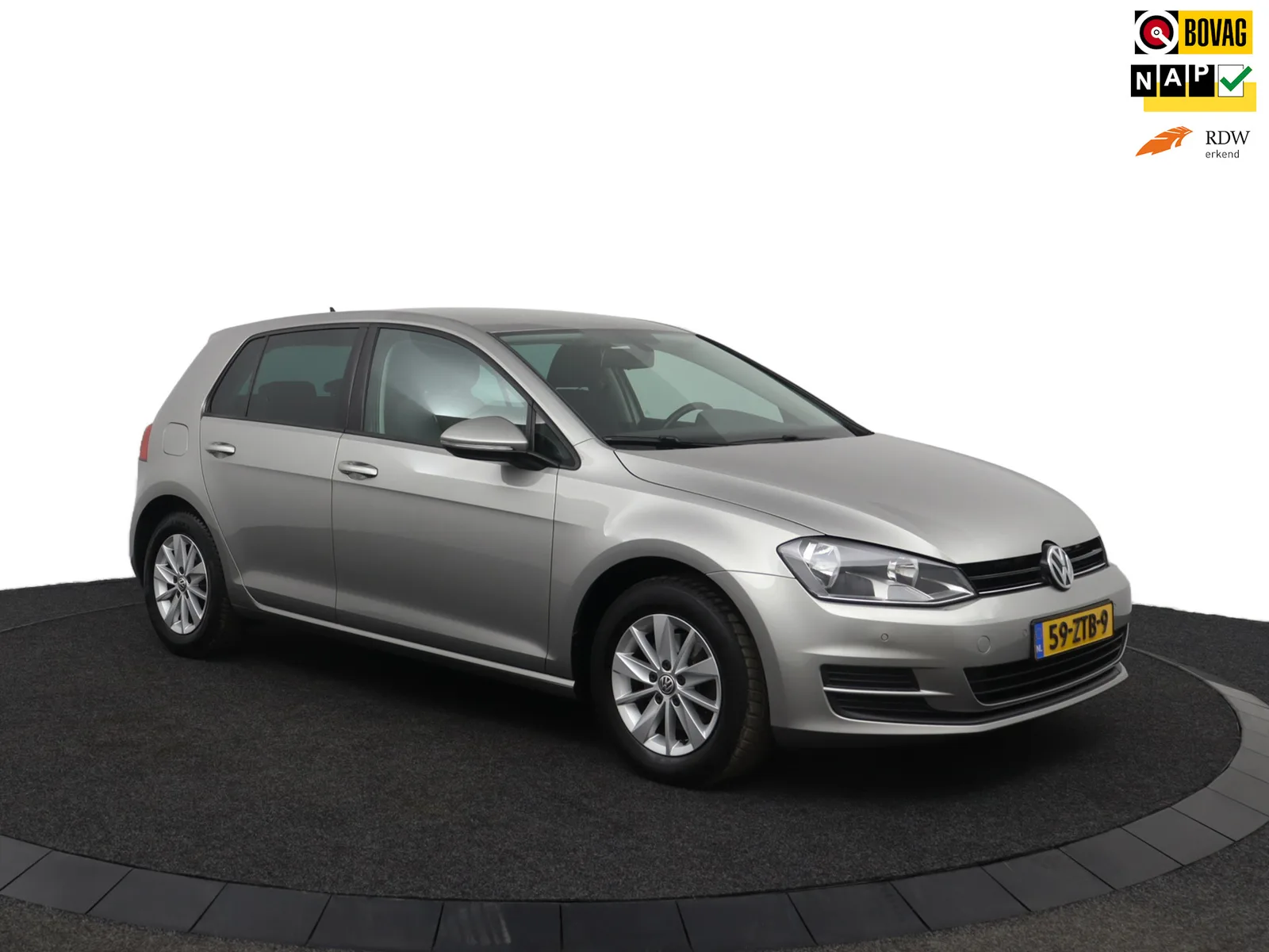 Volkswagen Golf (2013) — foto 1