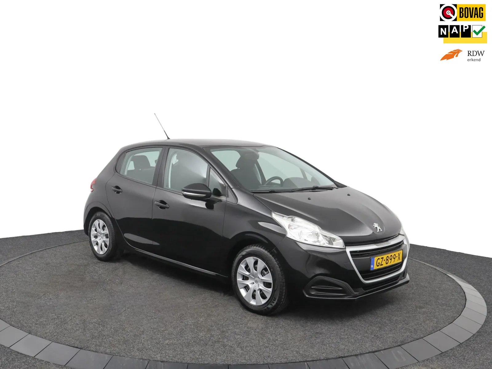 Peugeot 208 (2015) — foto 1