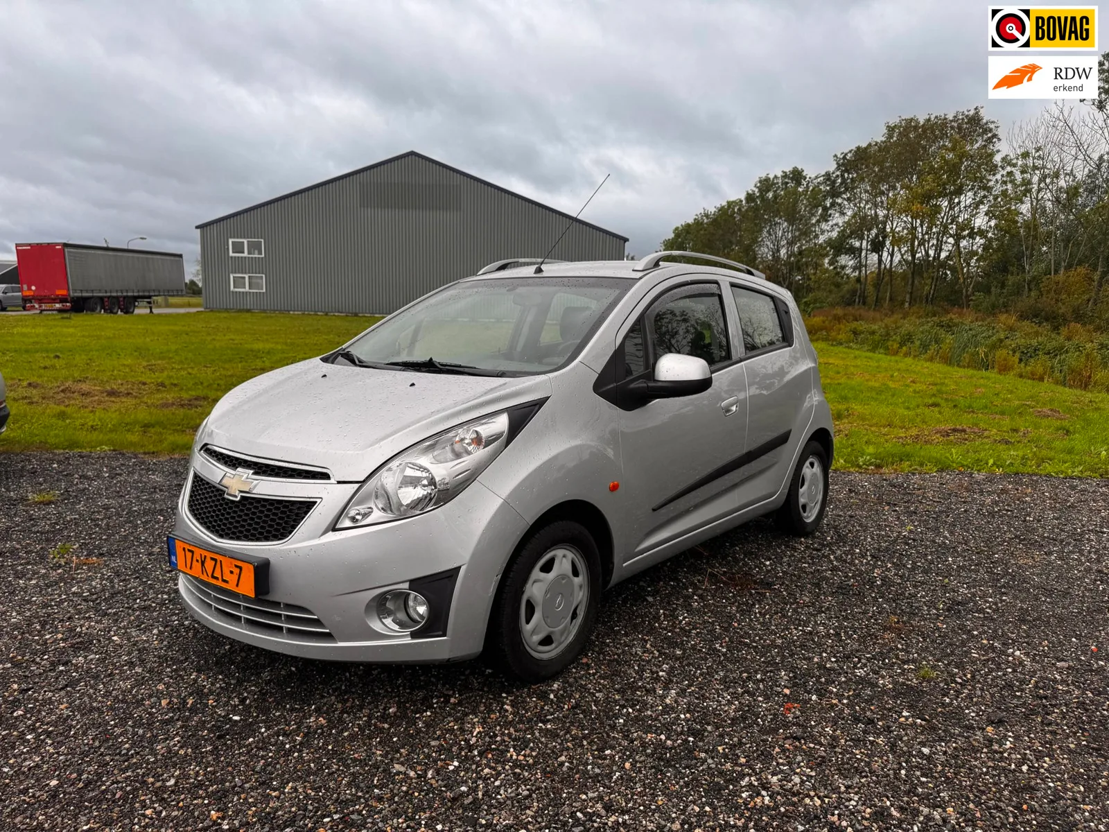Chevrolet Spark (2010) — foto 1