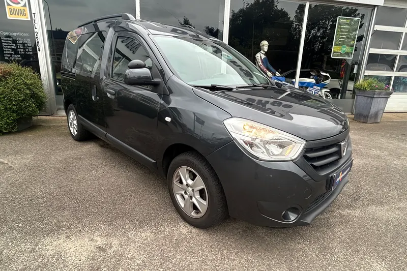 Dacia Dokker (2017)