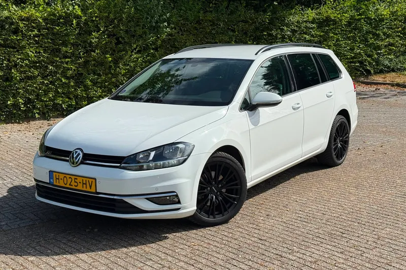 Volkswagen Golf (2019)