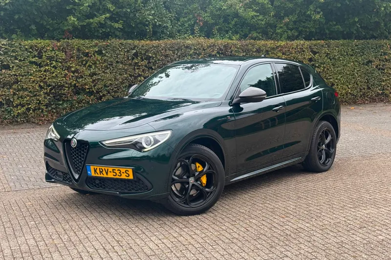 Alfa Romeo Stelvio (2021)