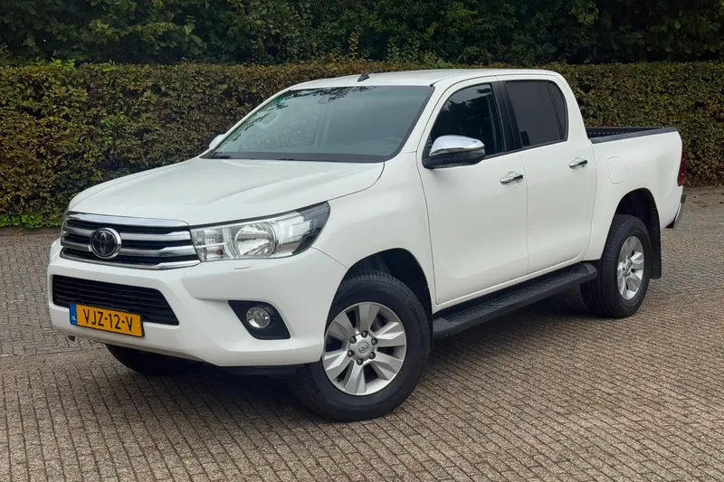 Toyota Hilux (2021)
