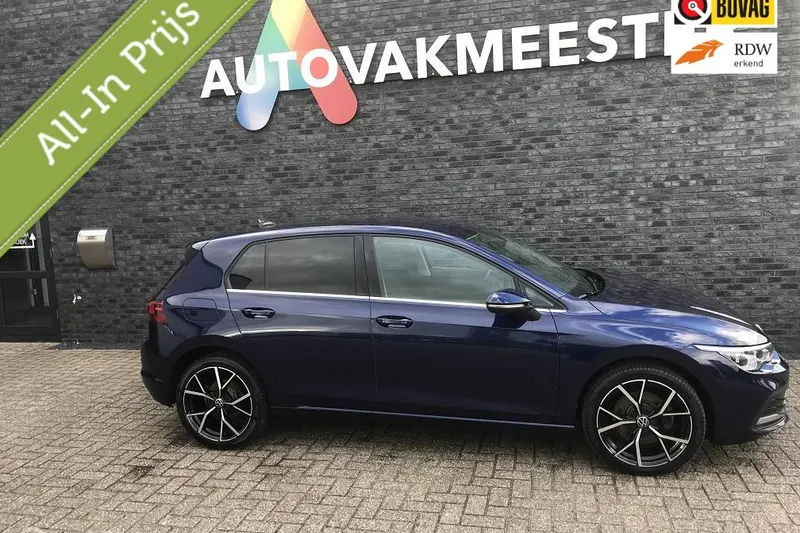 Volkswagen Golf (2022)