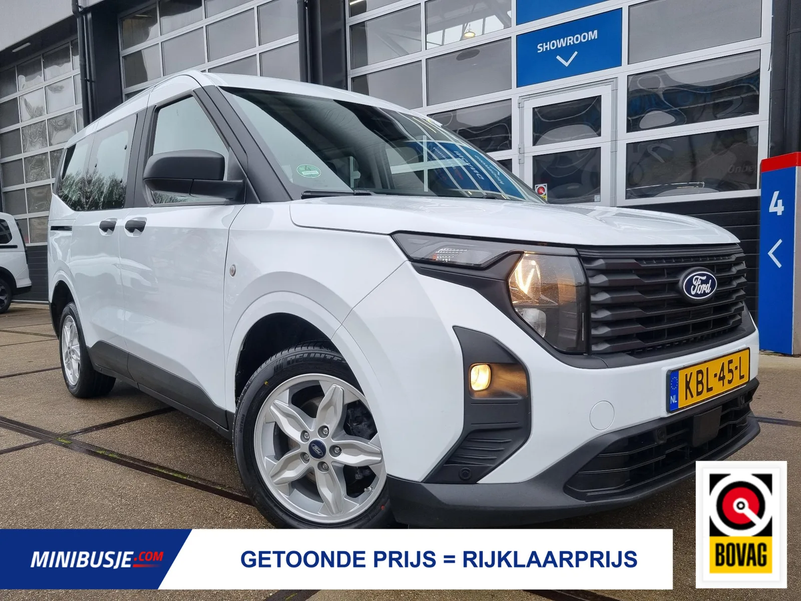 Ford Tourneo Courier (2024) — foto 1