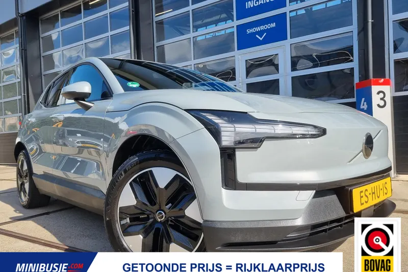 Volvo EX30 (2024)