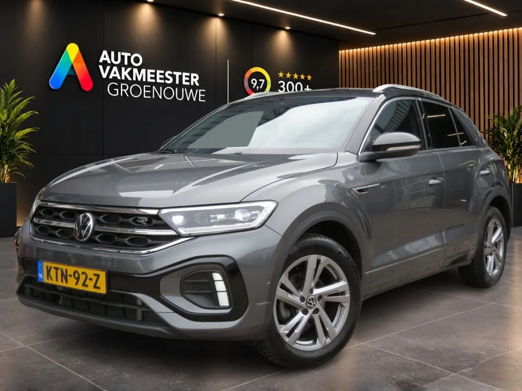 Volkswagen T-Roc (2025) — foto 1