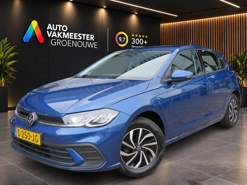 Volkswagen Polo (2023) — foto 1