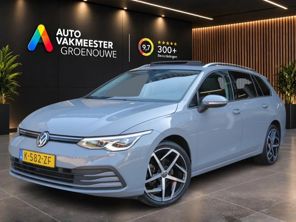 Volkswagen Golf (2021) — foto 1