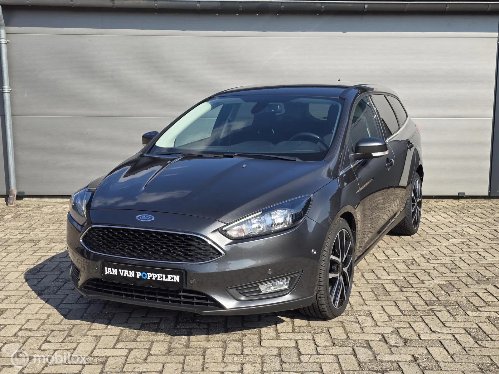 Ford Focus (2018) — foto 1