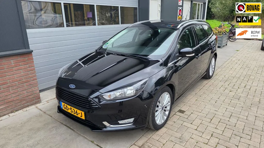 Ford Focus (2015) — foto 1