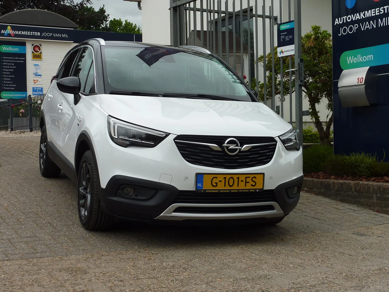 Opel Crossland (2019) — foto 1