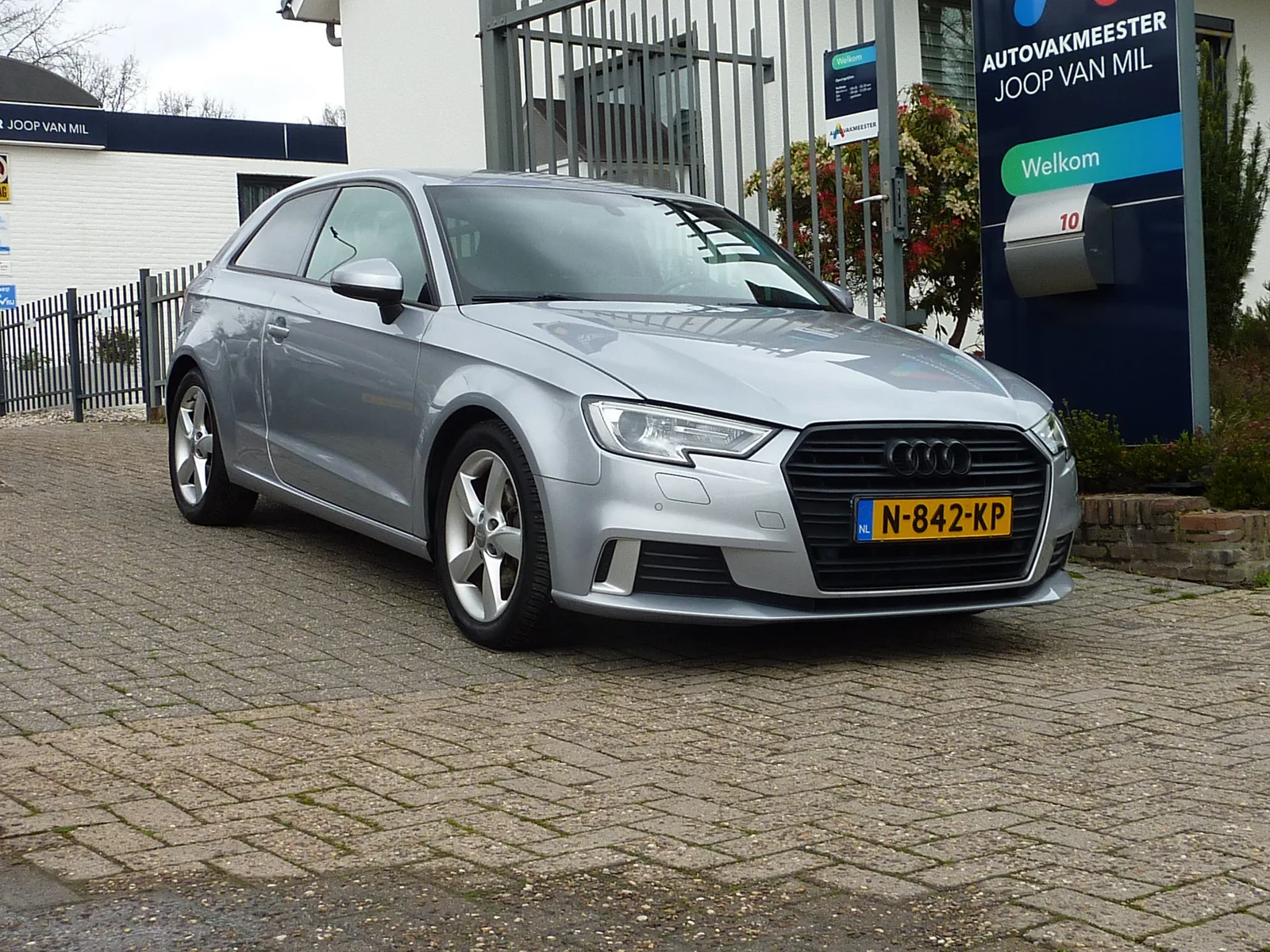 Audi A3 (2019) — foto 1