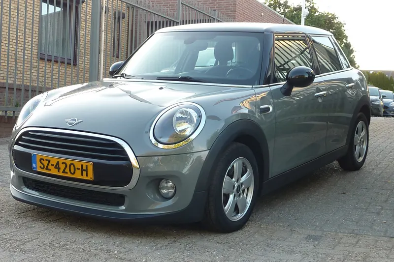 MINI Cooper (2018)