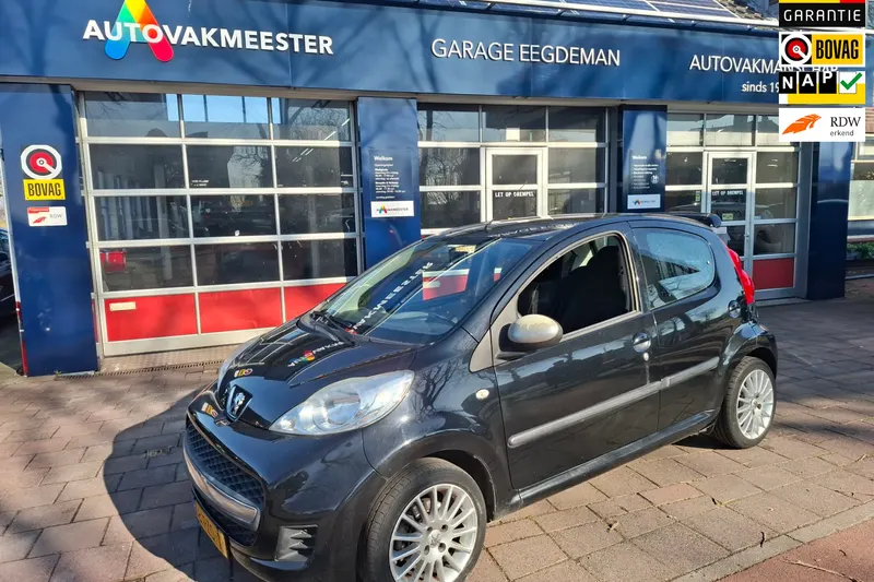 Peugeot 107 (2011)