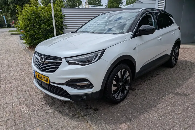 Opel Grandland (2021)