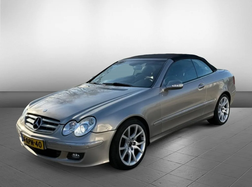 Mercedes-Benz CLK-Klasse (2005) — foto 1