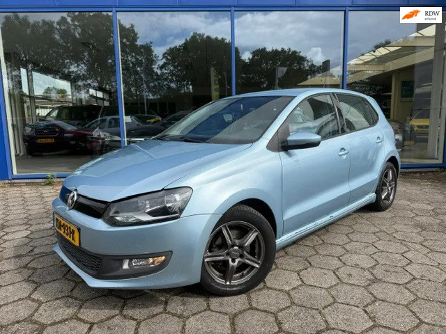 Volkswagen Polo (2011) — foto 1