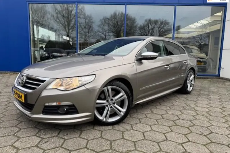 Volkswagen Passat (2011)