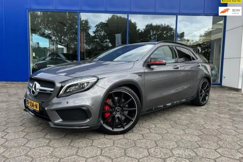 Mercedes-Benz GLA-Klasse (2015)