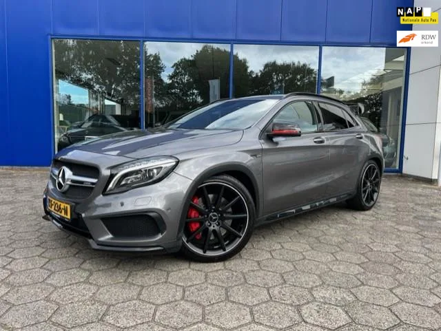 Mercedes-Benz GLA-Klasse (2015) — foto 1
