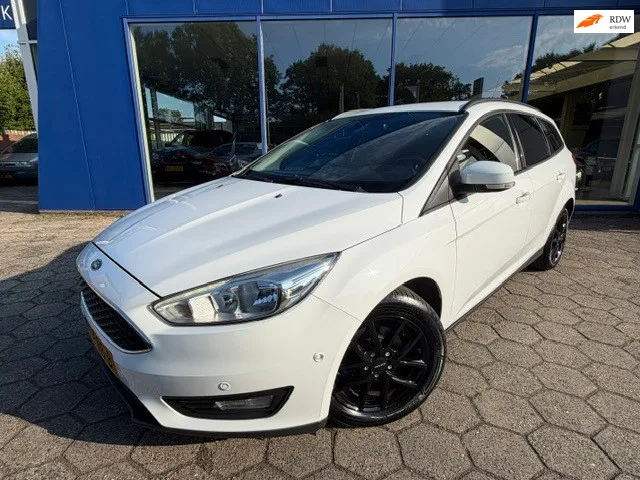 Ford Focus (2016) — foto 1