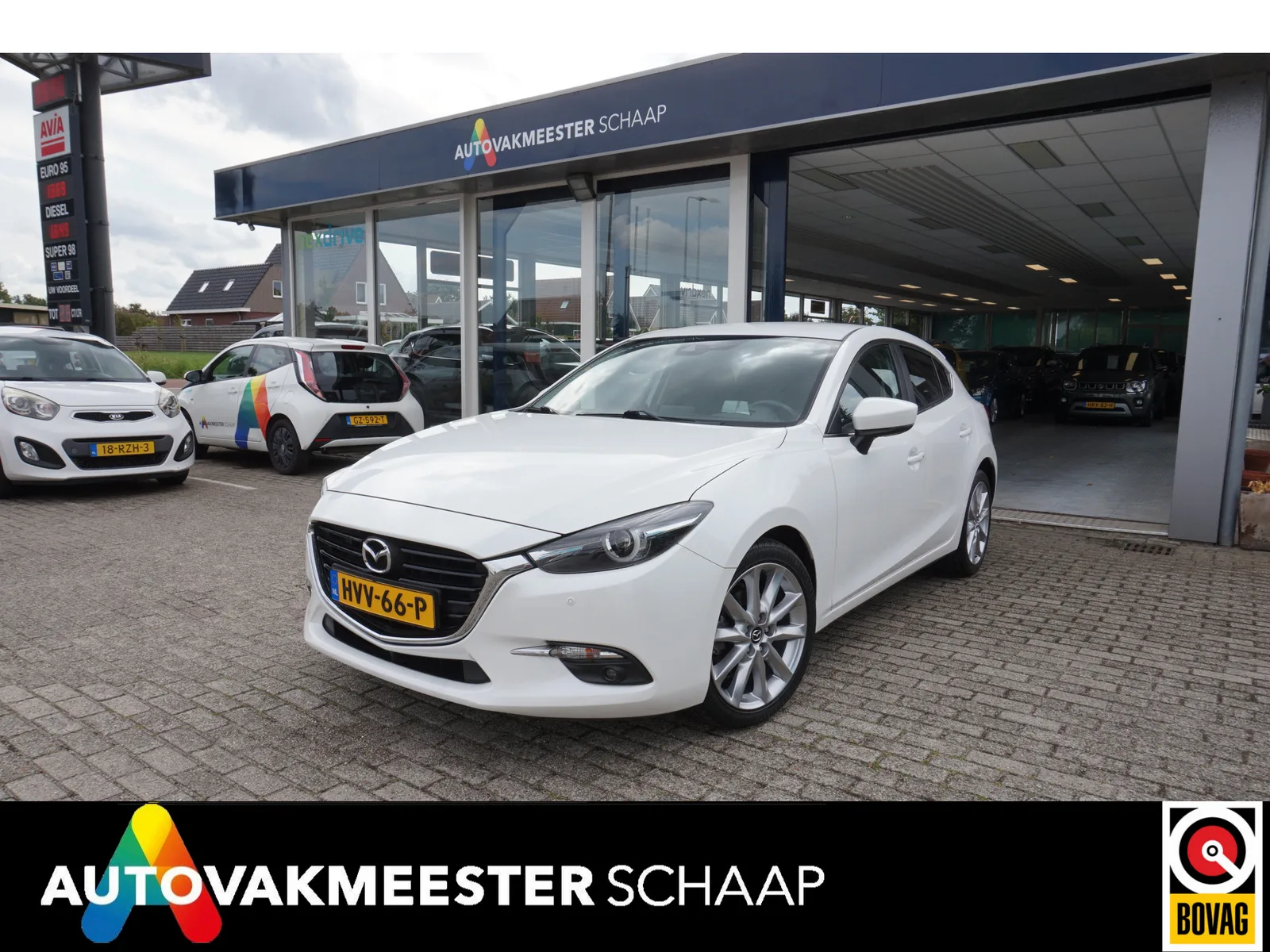 Mazda 3 (2018) — foto 1