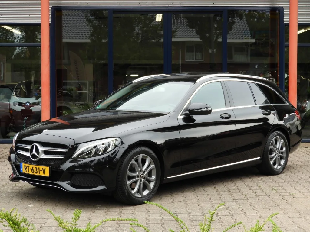 Mercedes-Benz C-Klasse (2018) — foto 1