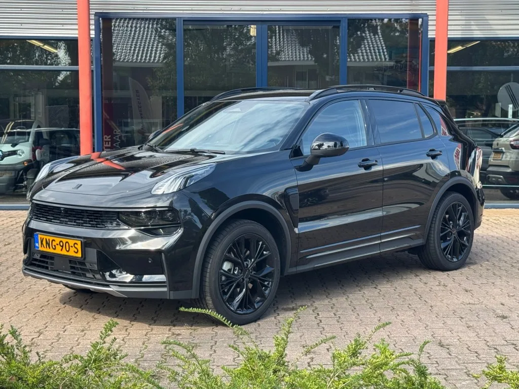 Lynk & Co 01 (2026) — foto 1